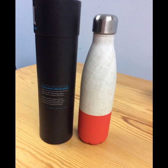 S’well Insulated SS Water Bottle - Picture 2 of 6